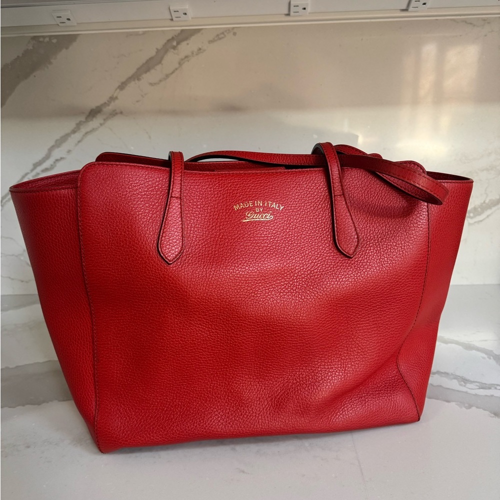 Authentic Gucci Red Leather Women's Bag